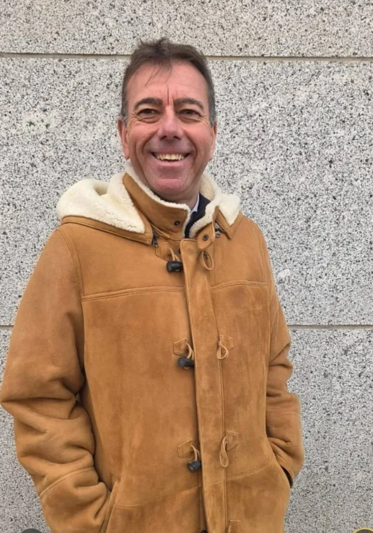Chaquetón de piel vuelta de hombre